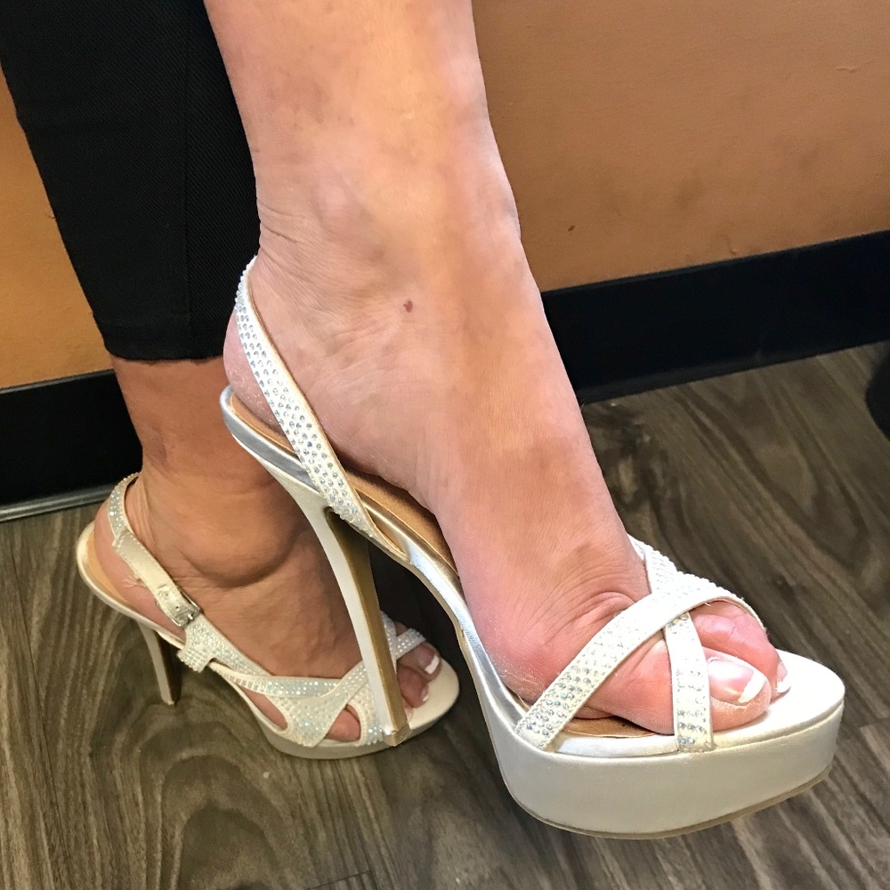 Elegant Diamond Satin Cream Strap Shoes